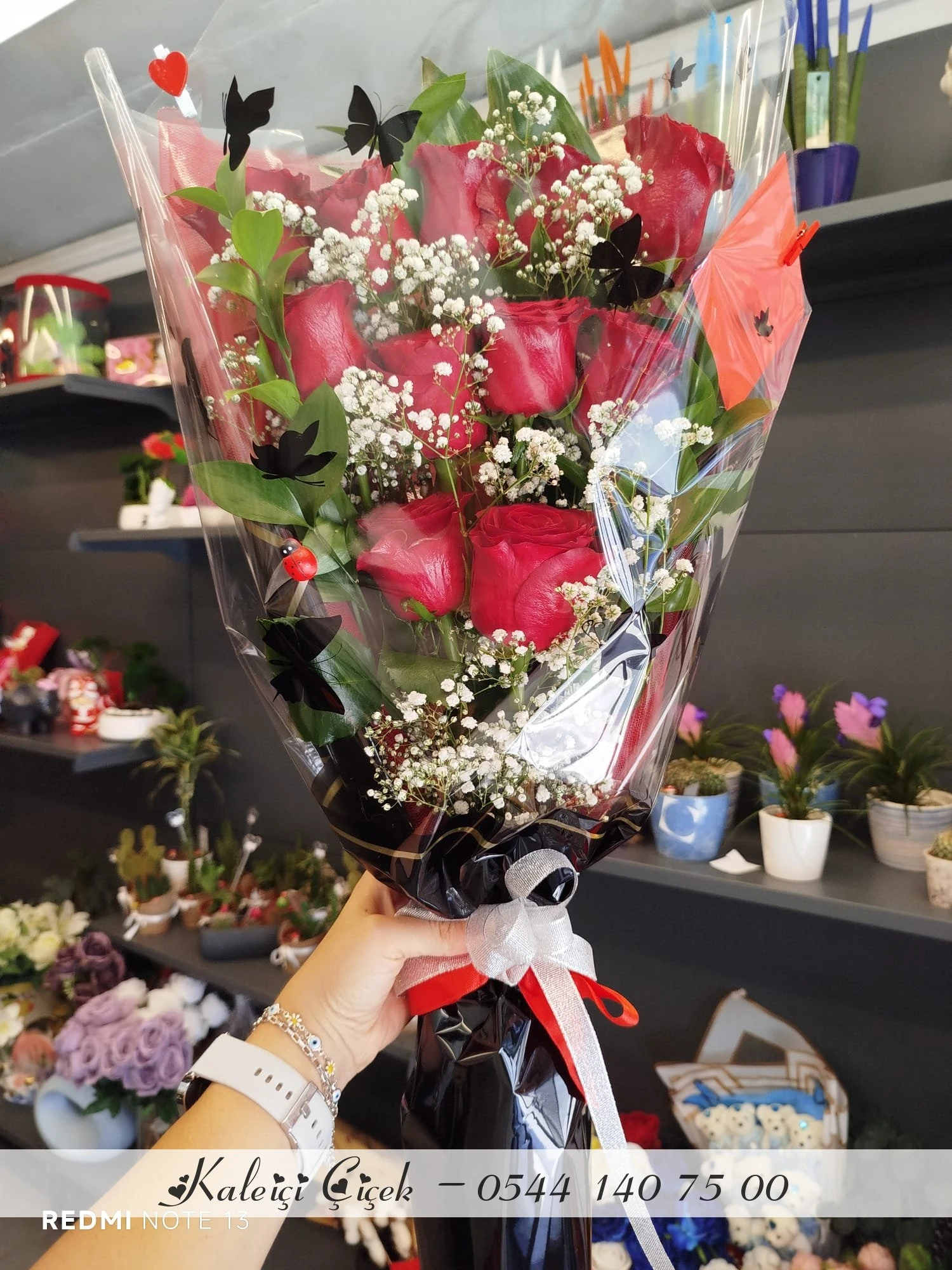 11 Gül Aranjmani (Büyük)