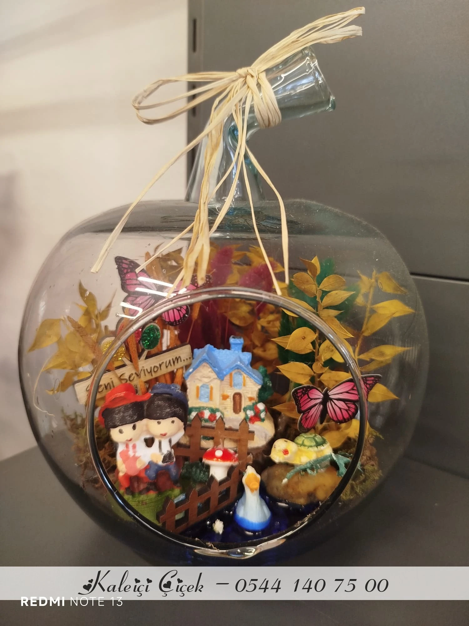 Seni̇ Sevi̇yorum Teraryum