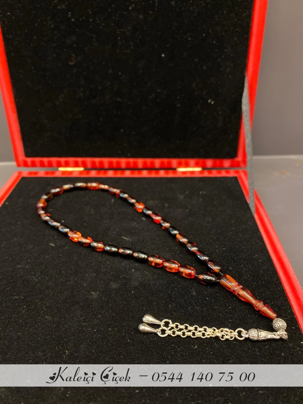 Sıkma Kehri̇bar Usta Kesi̇m