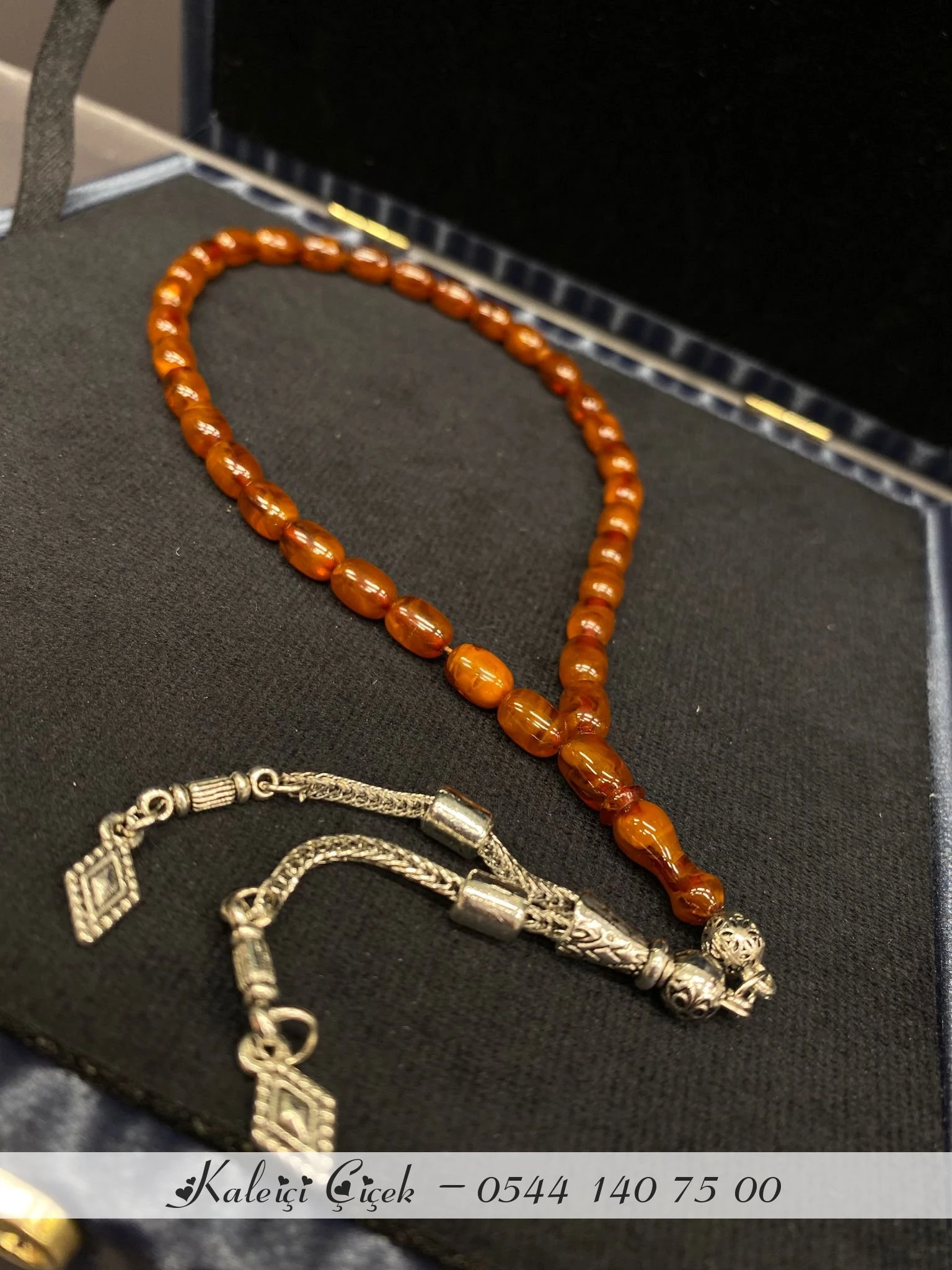 Sıkma Kehri̇bar Usta Kesi̇m