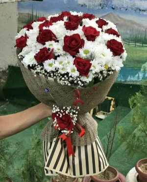 17 Gül Ve Papatyalar Kucak Dolusu