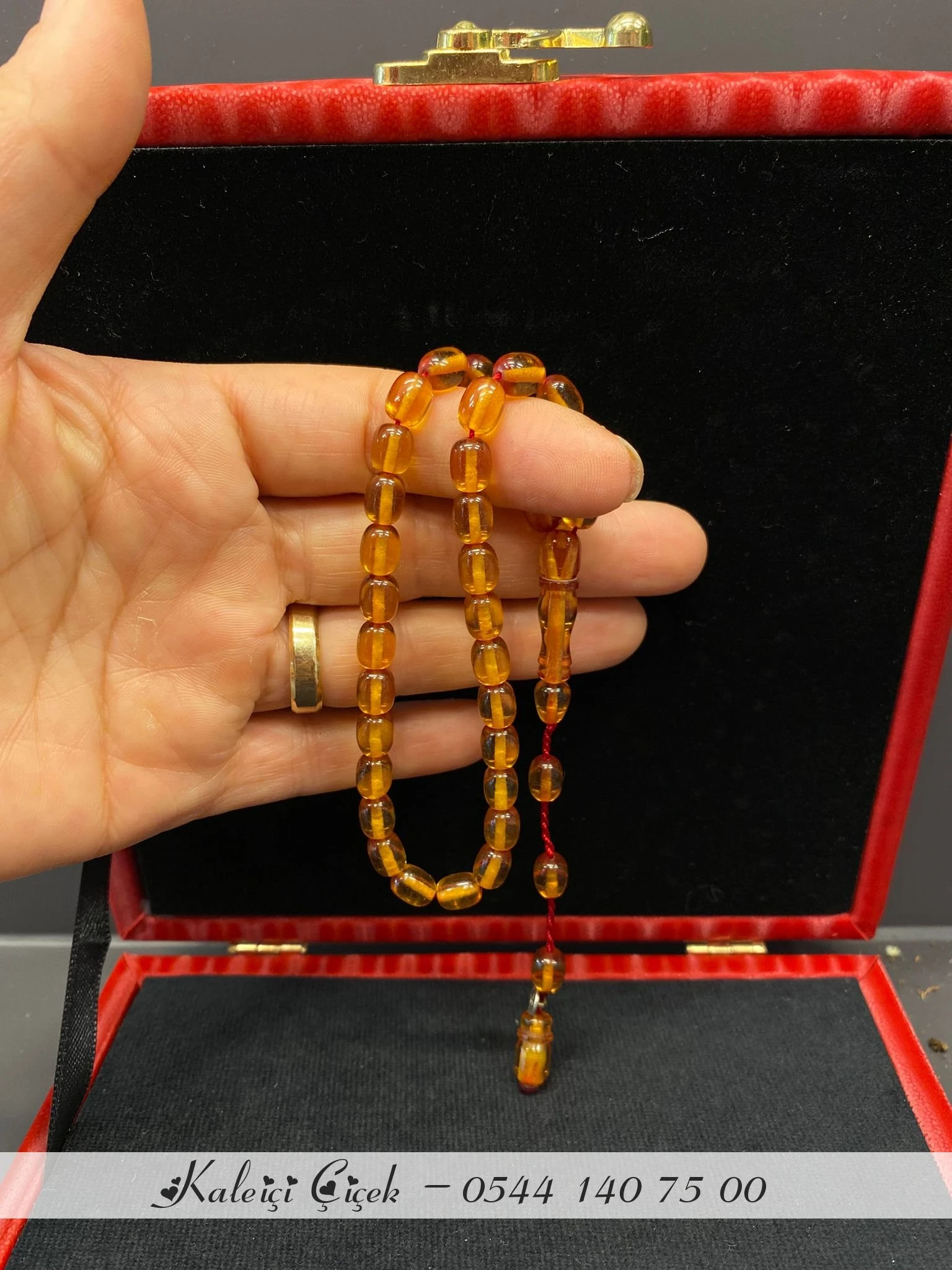 Alman Zari Sıkma Kehri̇bar Şükrü Baba Usta Kesi̇m