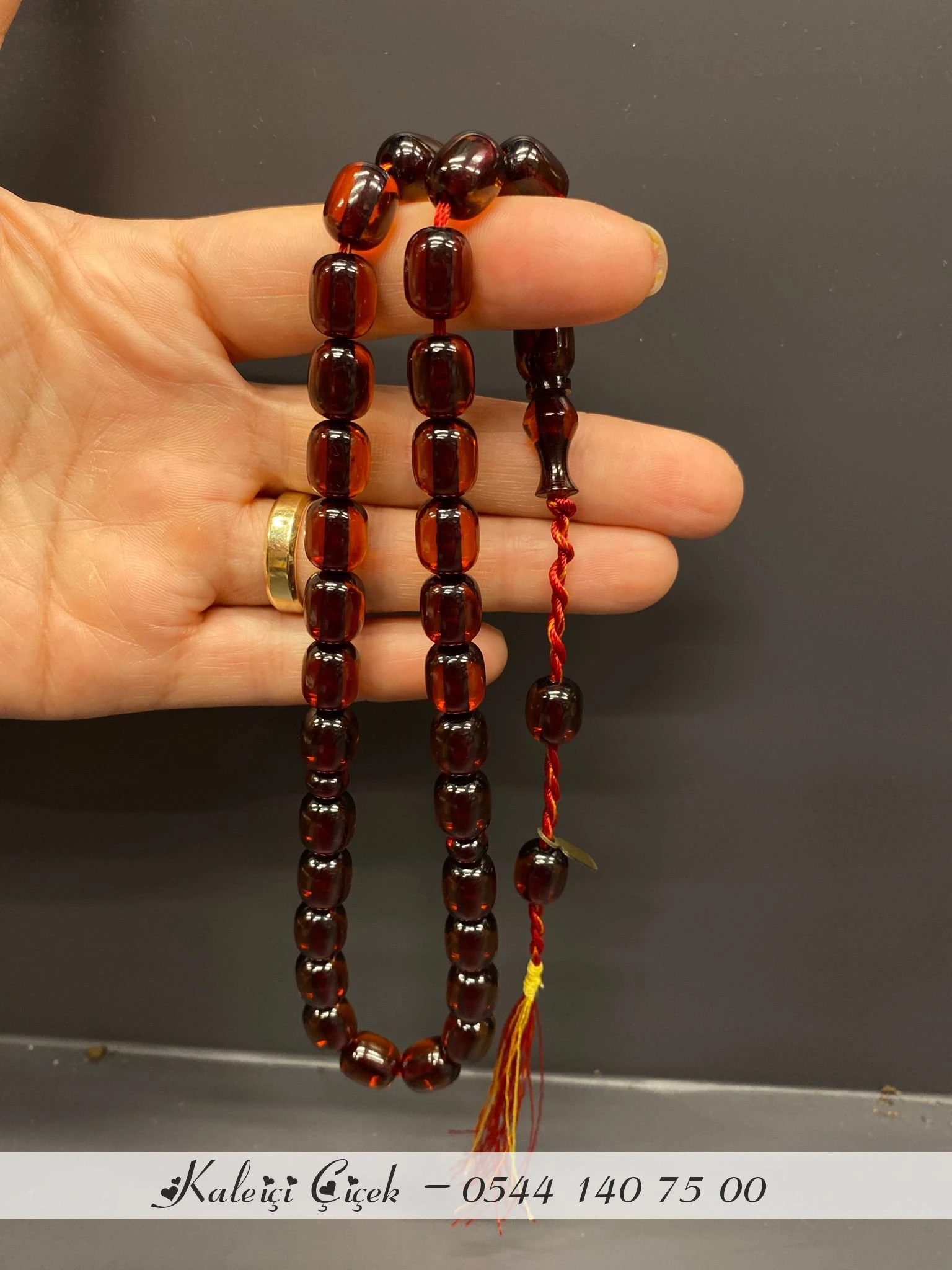 Ateş Kehri̇bar  Ahmet Emi̇n Usta Kesi̇m