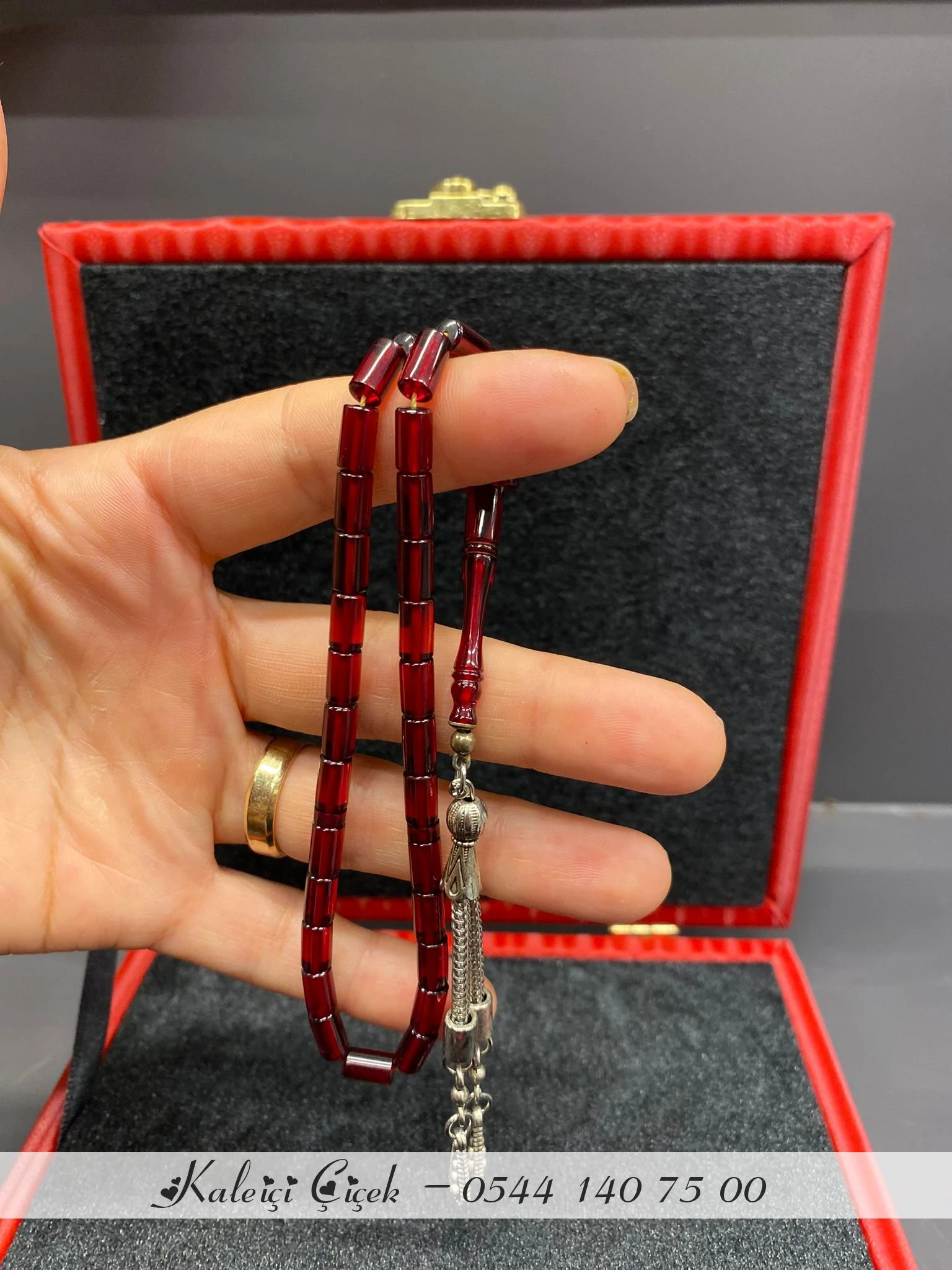 Ateş Kehri̇bar  Usta Kesi̇m