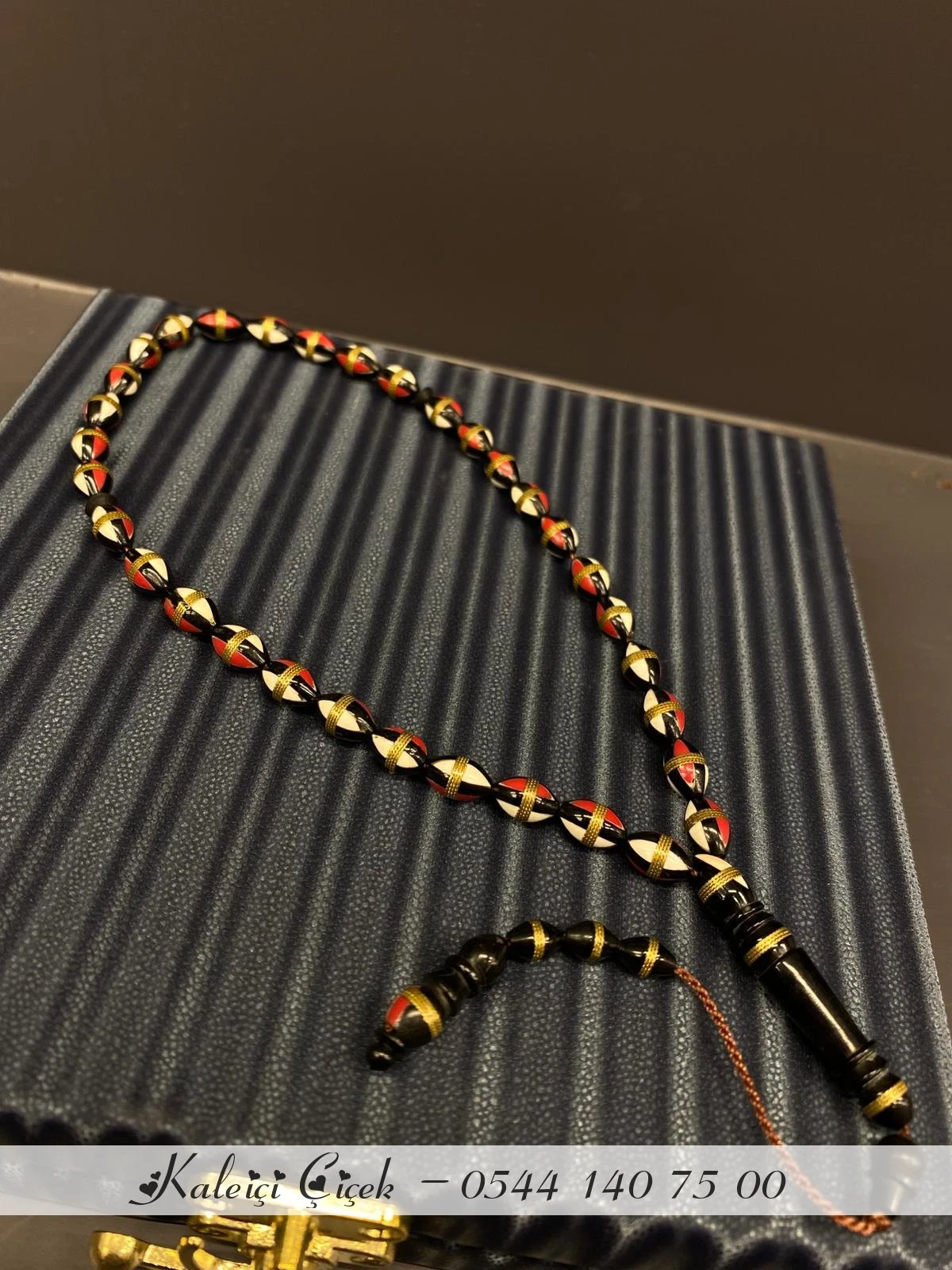 Sedef Mercan Altin Varakli Usta İşi̇ (Büyük)