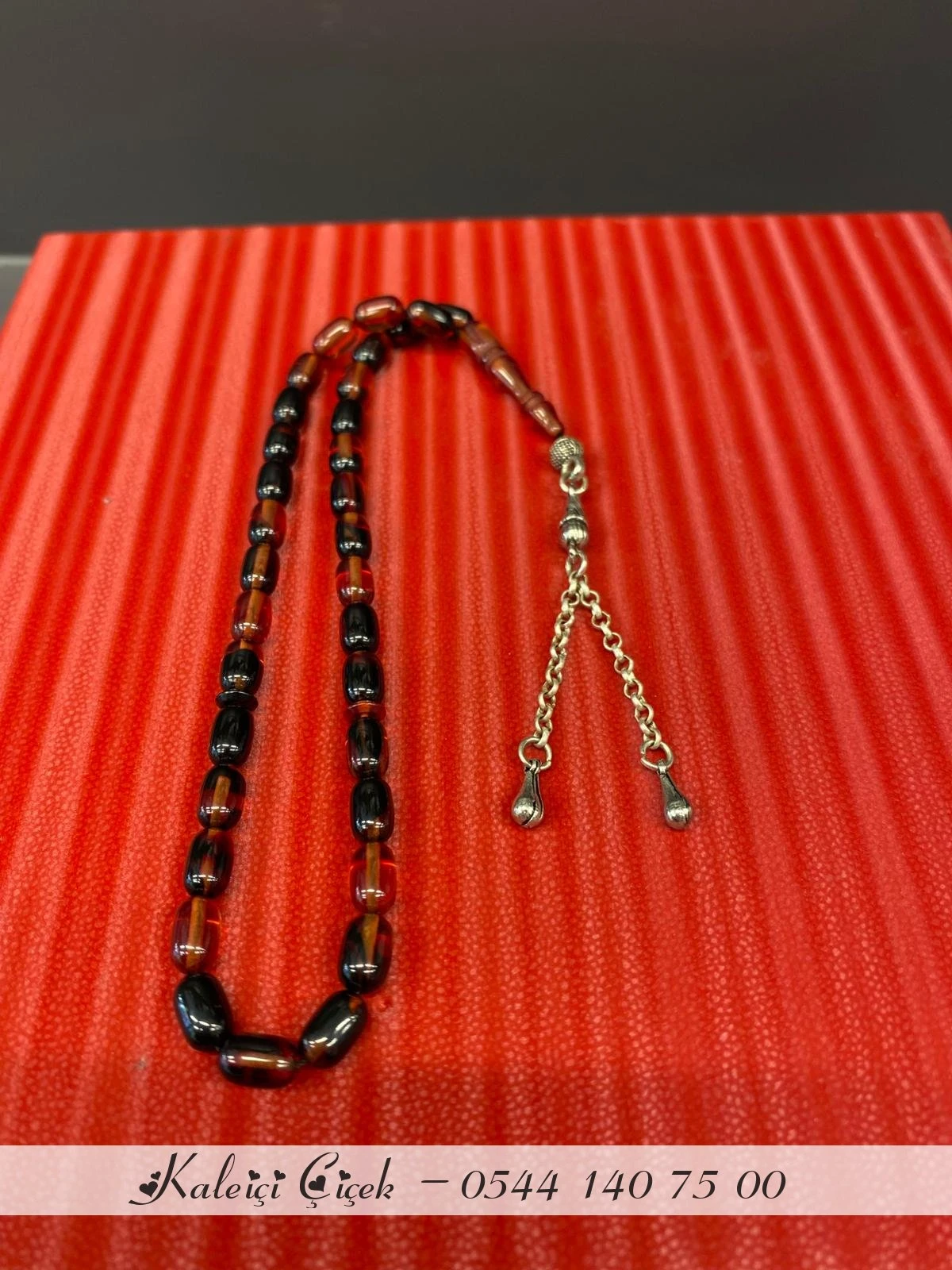 Sıkma Kehri̇bar Usta Kesi̇m