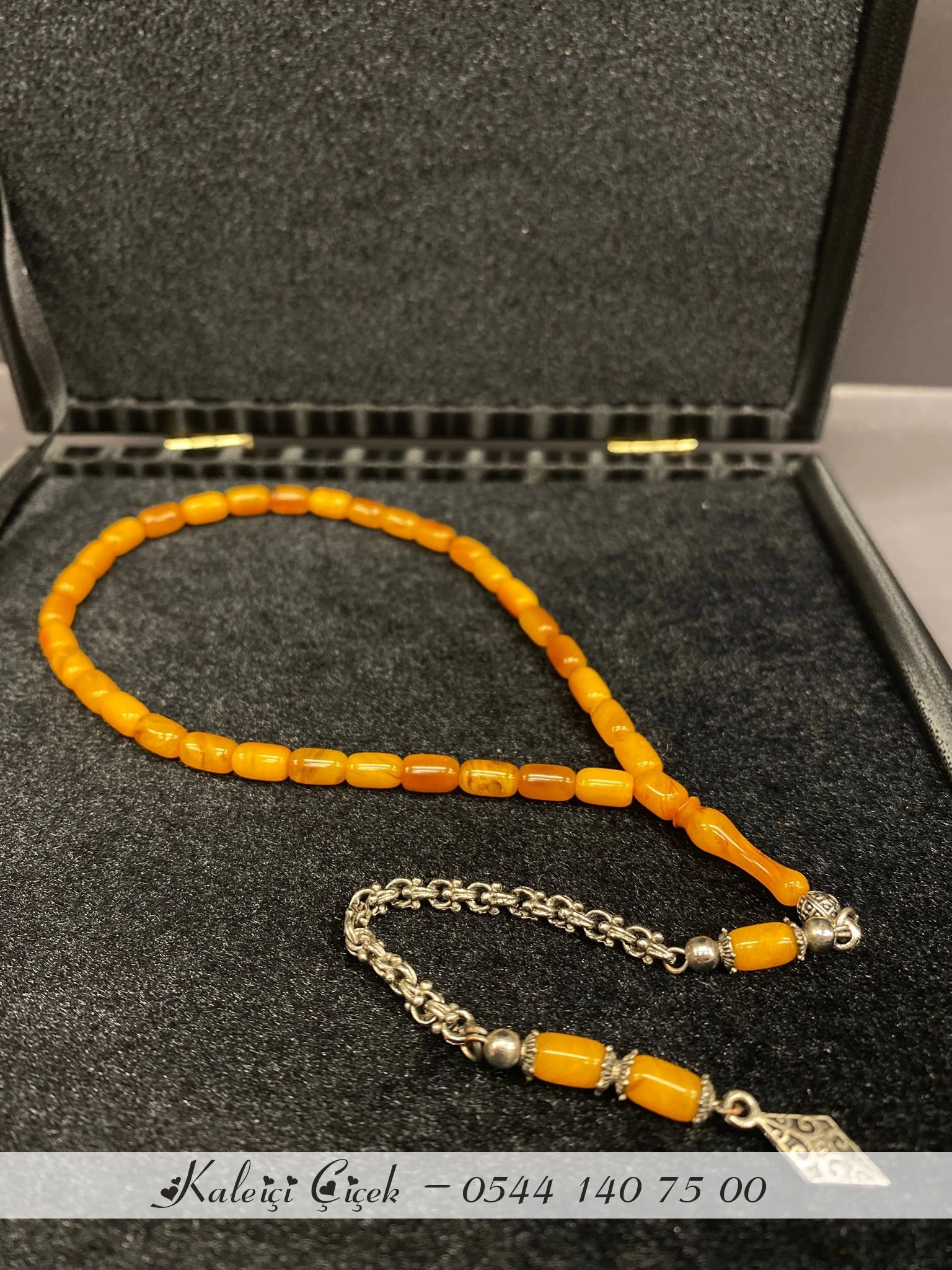 Sıkma Kehri̇bar Usta Kesi̇m