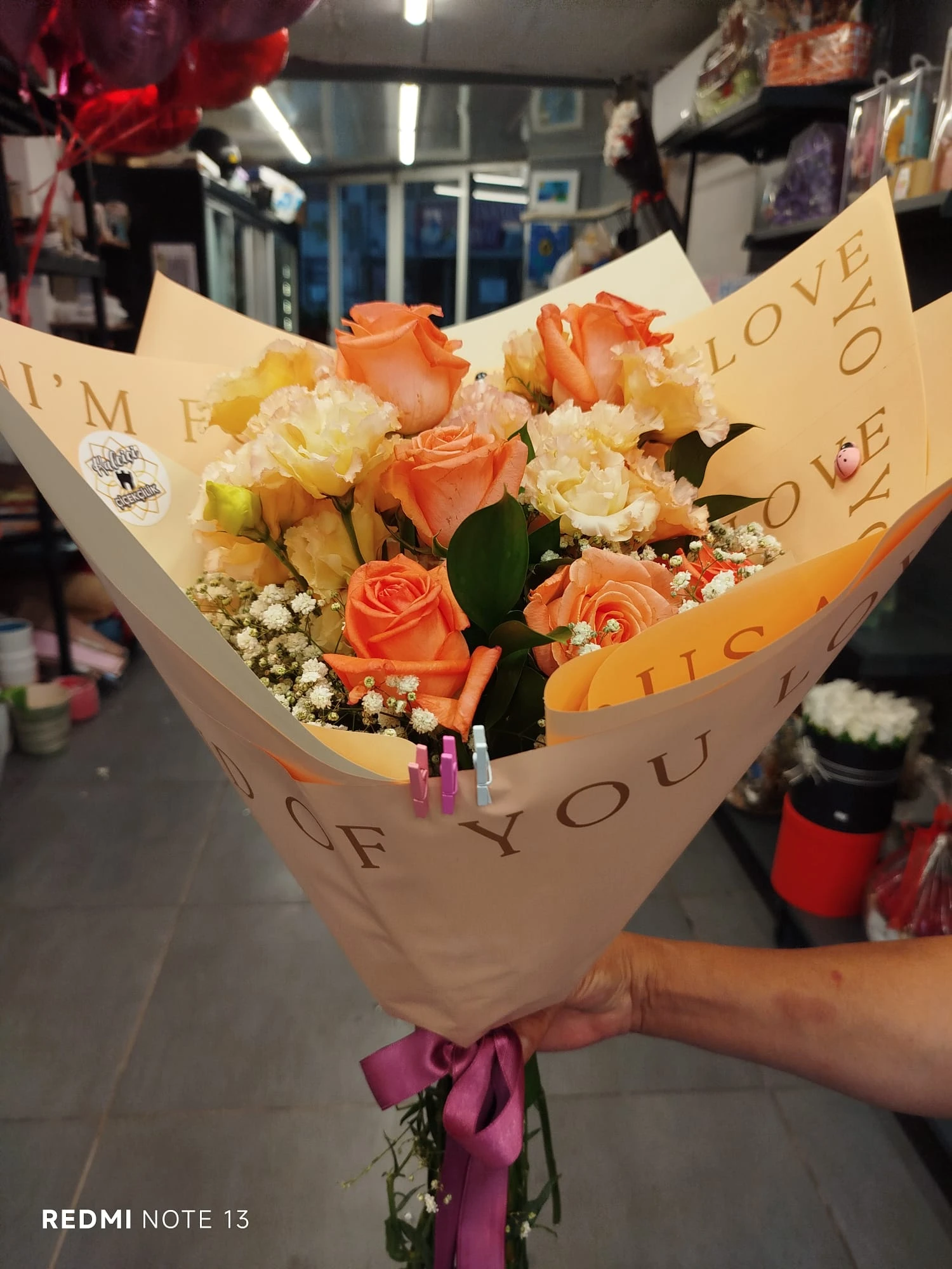 Turuncu Gül Buketi̇