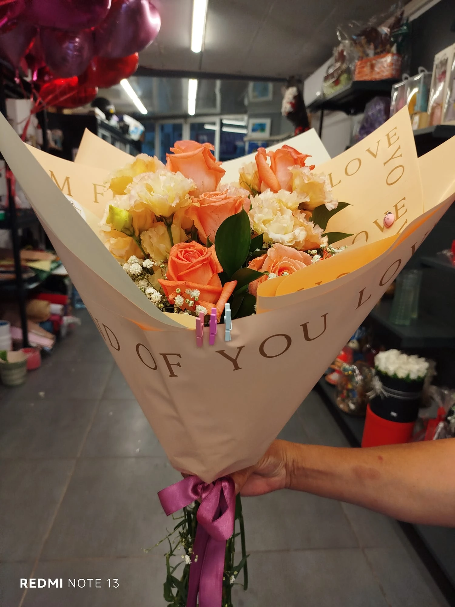 Turuncu Gül Buketi̇